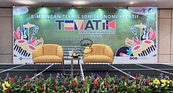 KEMENPAREKRAF, Mercure Batavia