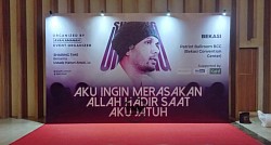 UST. HANAN ATAKKI, Bekasi Convention Center